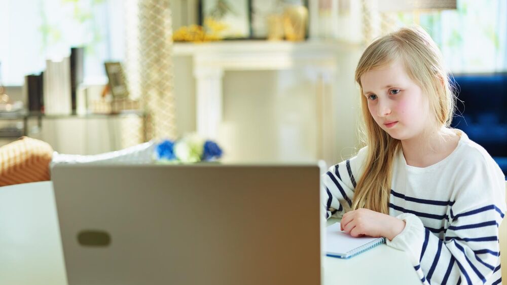 Termina hoje regime europeu para detetar abuso sexual de crianças online