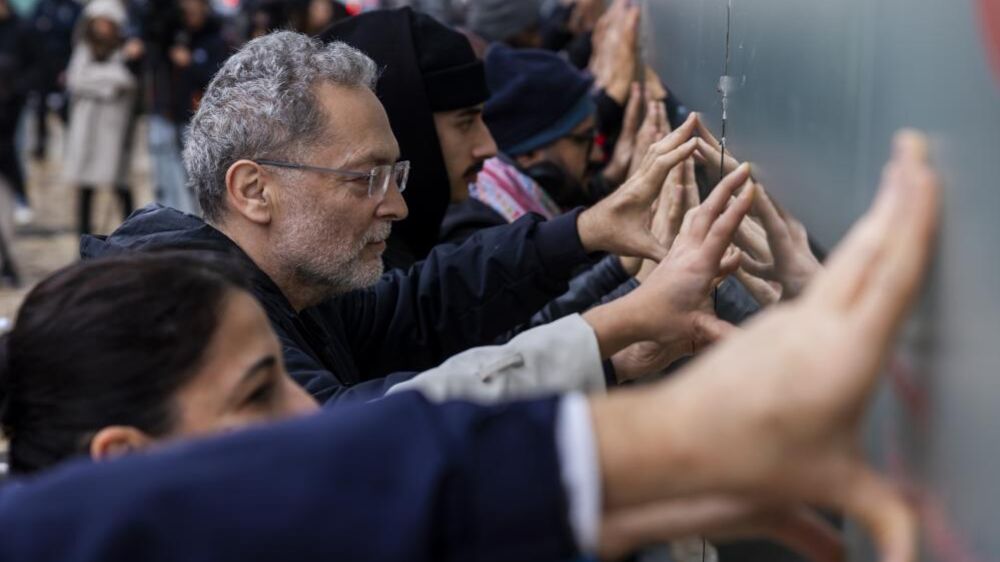 'Não nos encostem à parede'