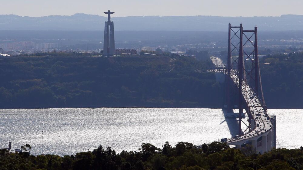 Ponte 25 de Abril