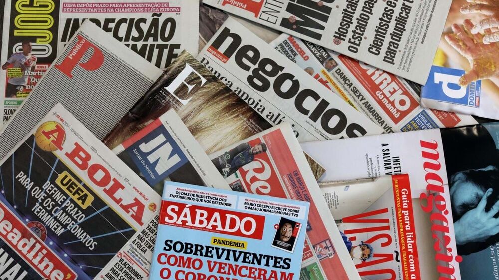 Vários jornais destacam sobreviventes da pandemia e o futuro do futebol