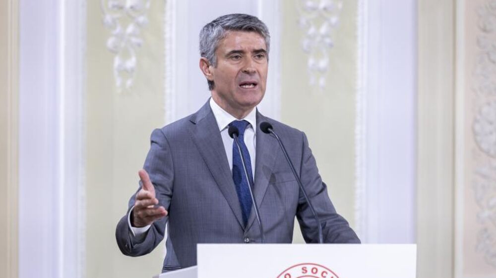 José Luís Carneiro defende unidade para emergências hospitalares