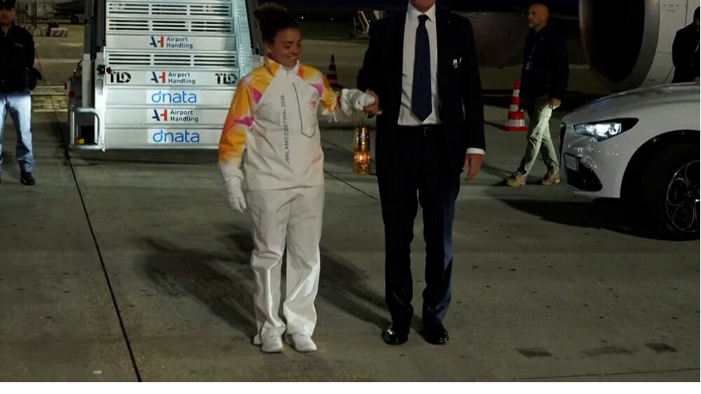 Tocha Milão Cortina 2026 chega a Roma