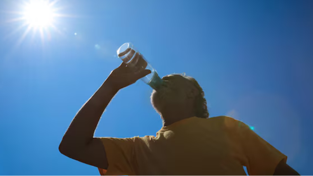 Aviso amarelo prolongado até 3.ª feira em 14 distritos devido ao calor