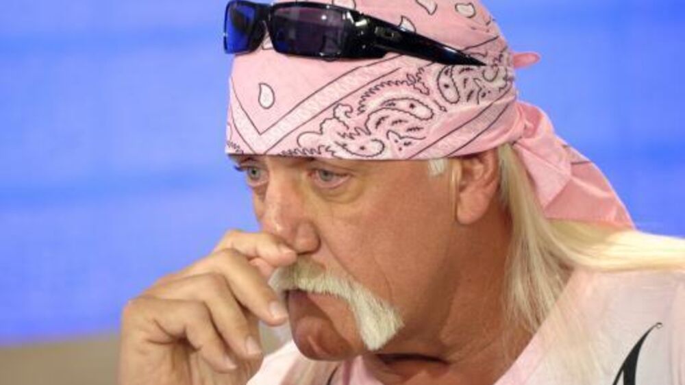 Hulk Hogan, antigo lutador da WWE, faleceu aos 71 anos na Florida.