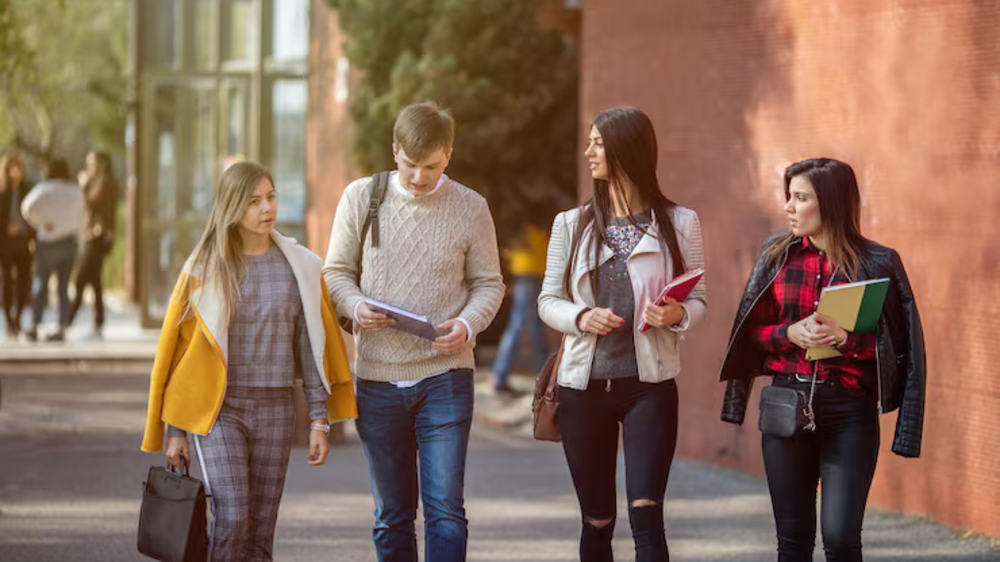 Associação Académica da Universidade de Lisboa repudia aumento de propinas