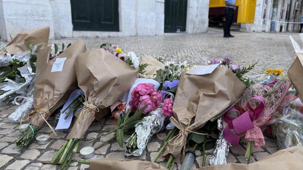 Homenagem a vítimas do Elevador da Glória