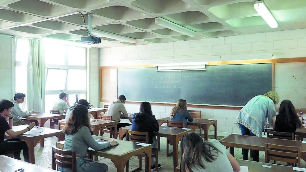 Escolas portuguesas procuram professores para o novo ano letivo