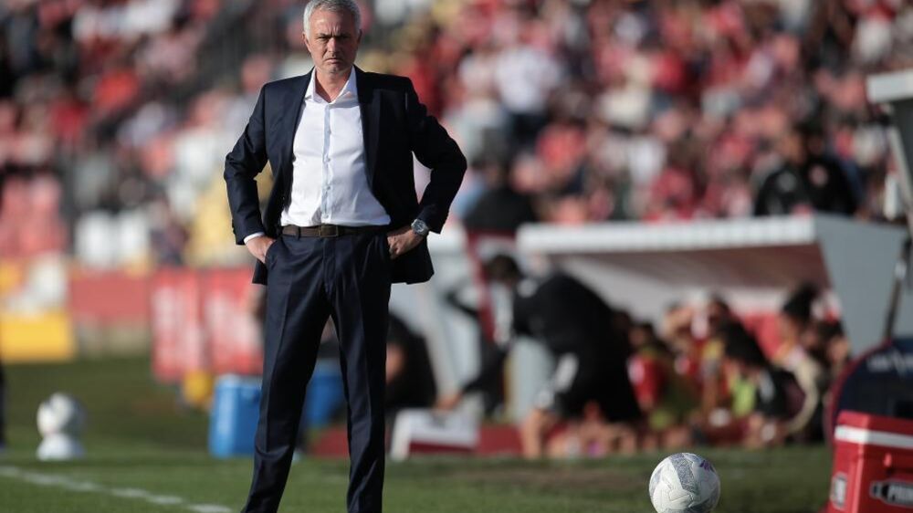 José Mourinho, treinador do Benfica