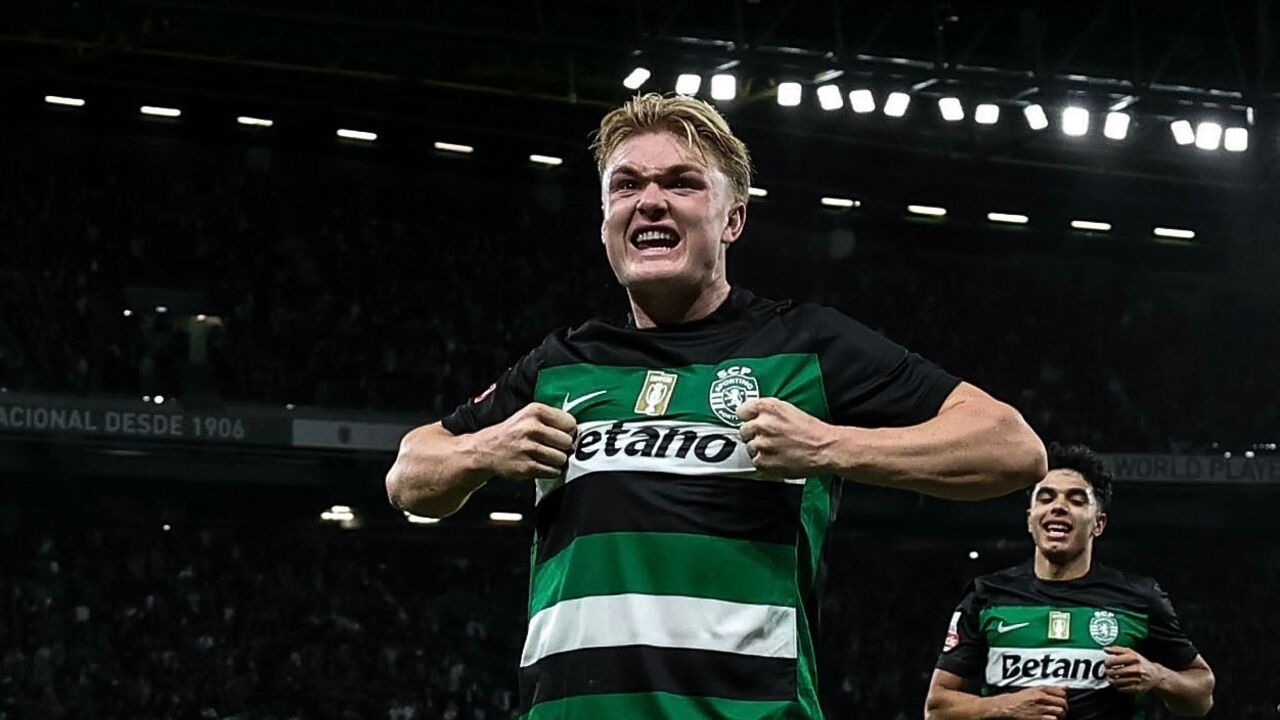 Conrad Harder festeja golo em Alvalade