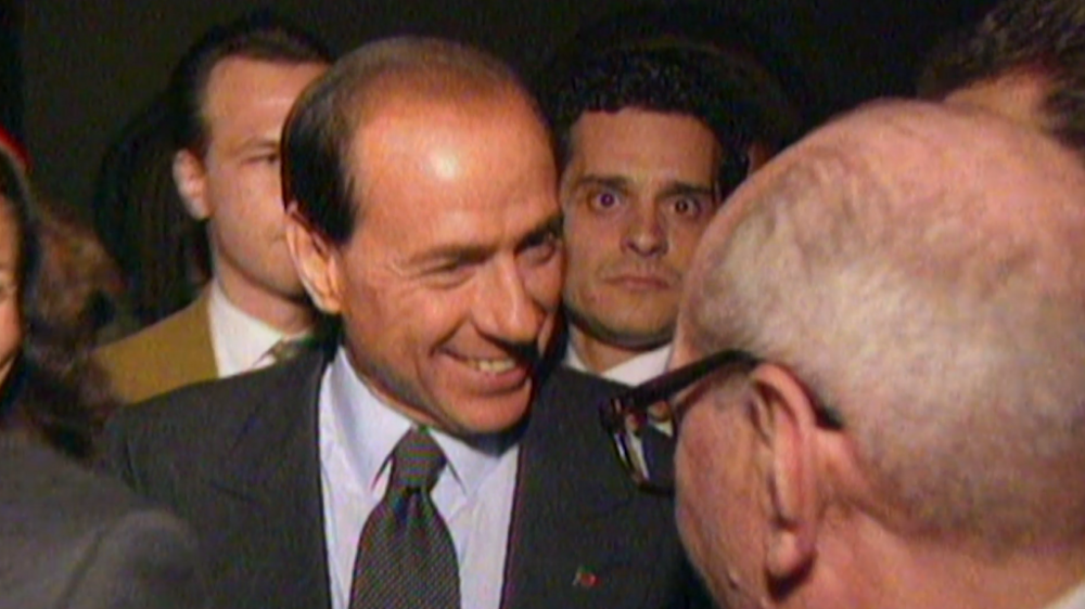 NOW lidera com Berlusconi 