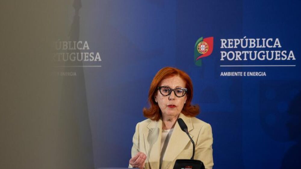 Ministra assegura que apagão aconteceu em Espanha e afetou Portugal