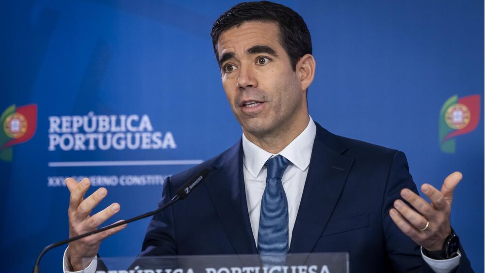 Governo nega compromisso com Chega para proibir acesso dos imigrantes a apoios sociais