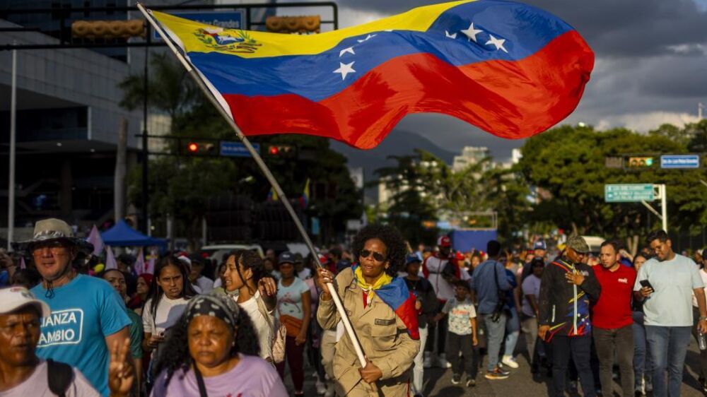 Parlamento da Venezuela aprova lei que unifica poderes perante 'as ameaças' dos EUA