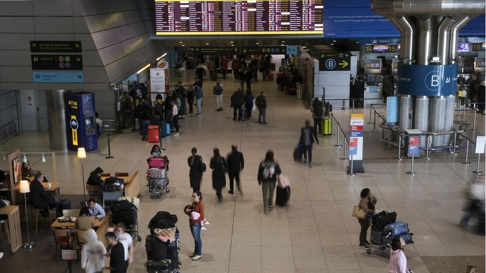 Novo sistema europeu de controlo de fronteiras entra em funcionamento em Portugal este domingo