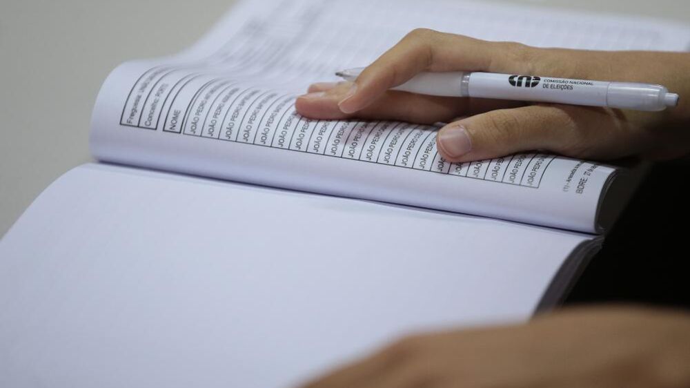 Afluência nas autárquicas superior à de 2017, mas abstenção pode chegar aos 48%