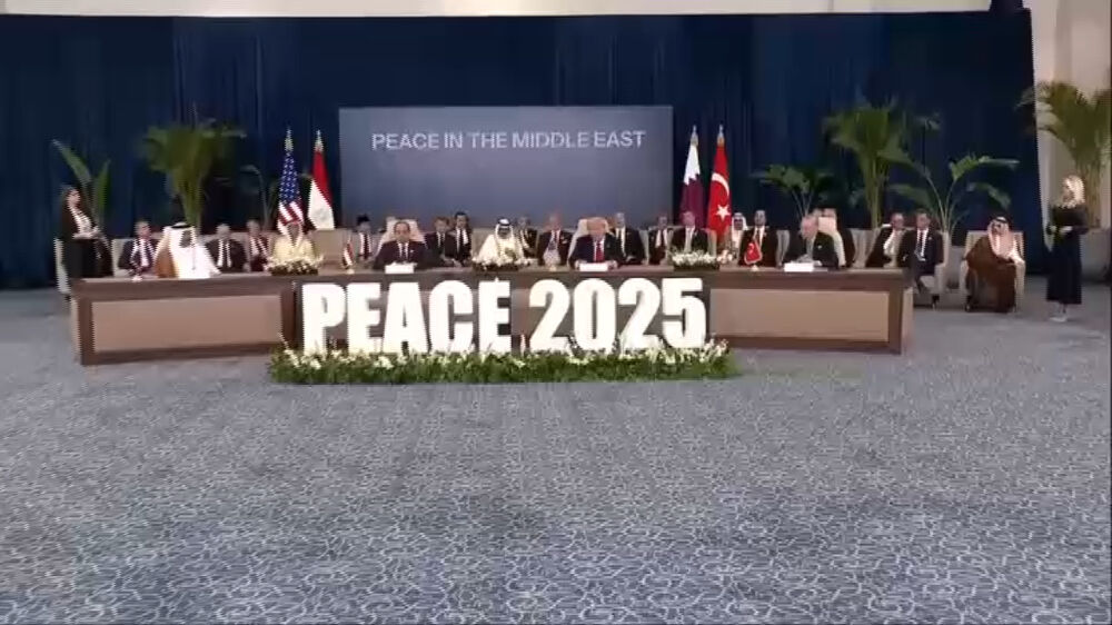 Mais de 20 líderes mundiais estiveram reunidos no Egito para a Cimeira onde Trump assinou o acordo de paz para Gaza