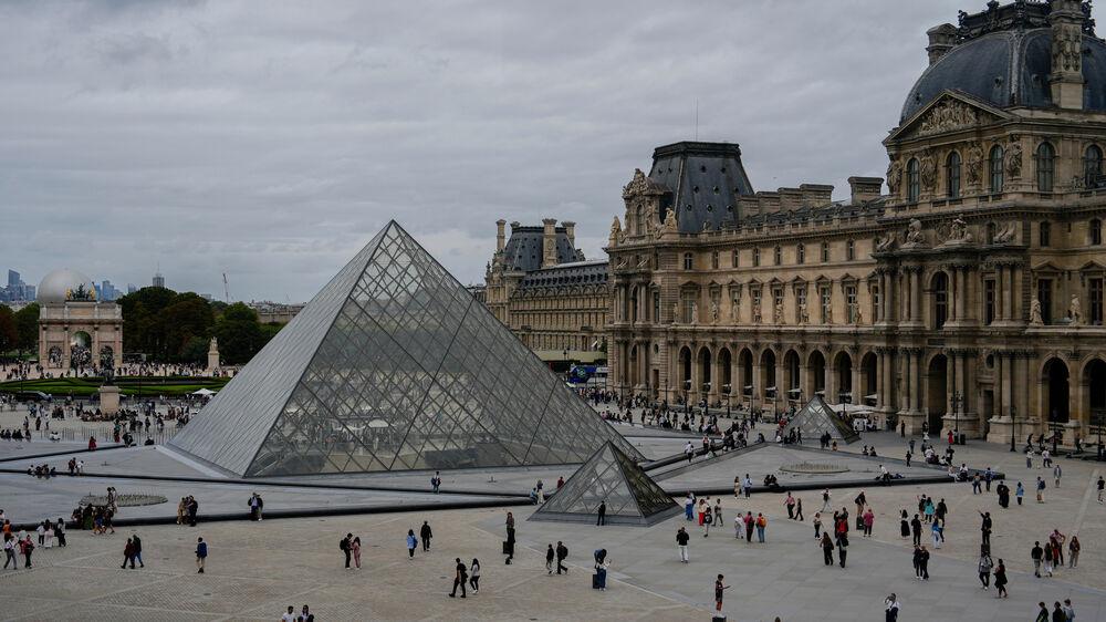 Museu do Louvre