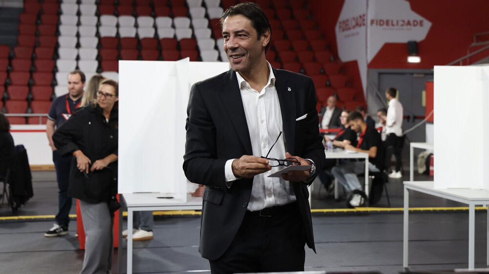 Rui Costa a votar 