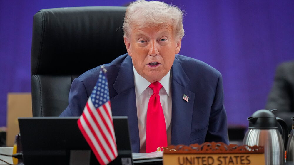 Trump pondera reunião com Kim Jong-un durante viagem à Ásia