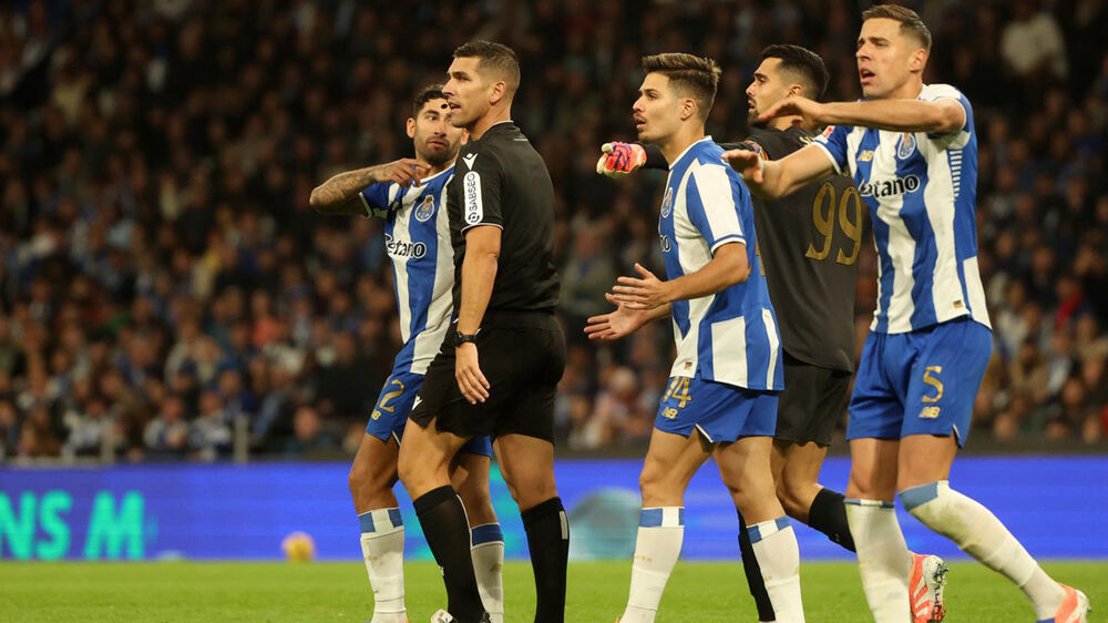Fábio Veríssimo foi o árbitro do FC Porto-Sp. Braga