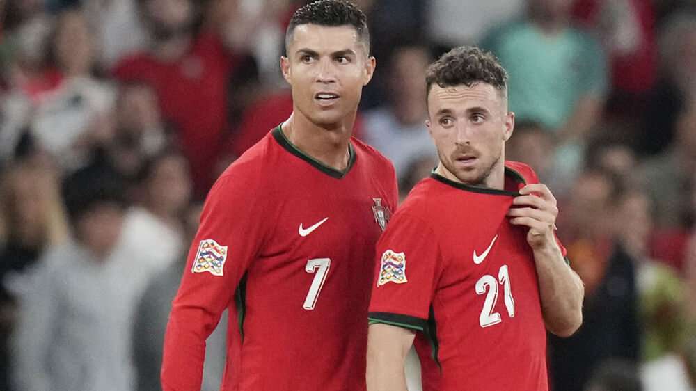 Cristiano Ronaldo oferece apoio à família de Diogo Jota