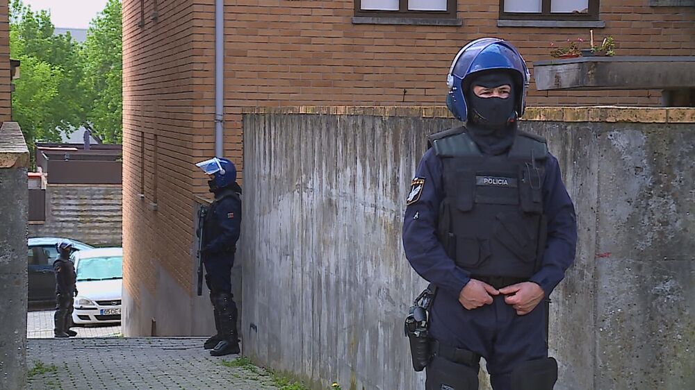 PSP no bairro da Pasteleira