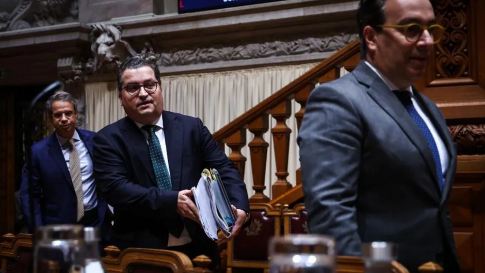 Orçamento para 2026 prevê receita de 590 milhões não identificada, dizem UTAO e CFP