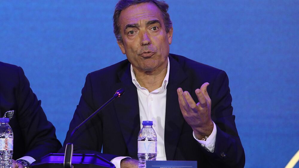 Reinaldo Teixeira participa em reunião sobre apostas desportivas