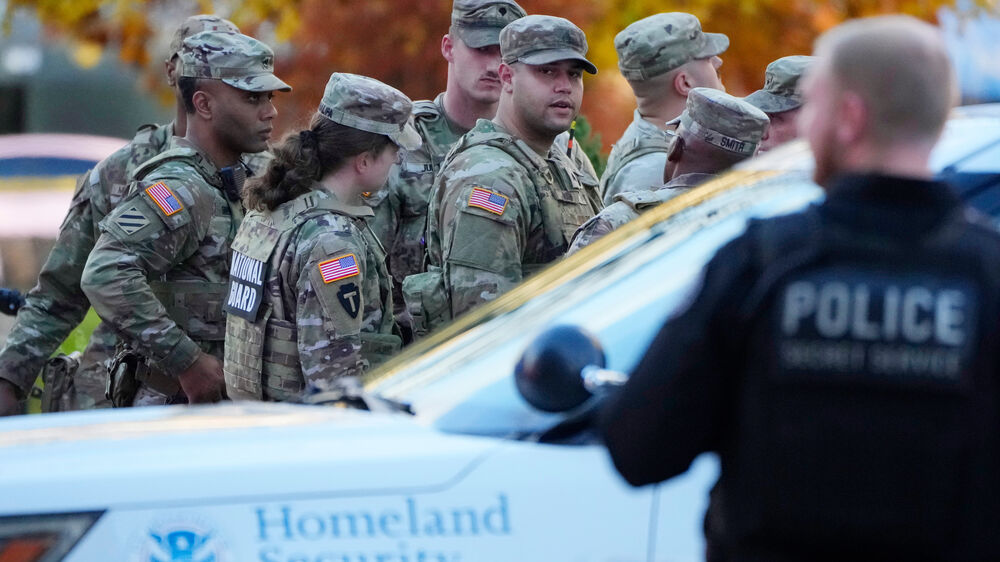 Morreram dois membros da Guarda Nacional baleados junto à Casa Branca