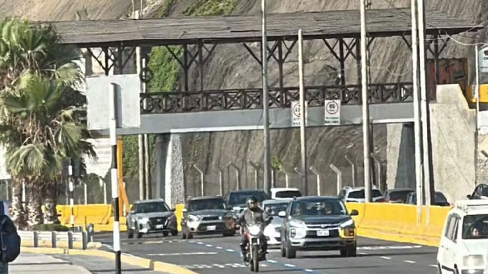 Ponte contra a qual o adepto do Palmeiras bateu com a cabeça 