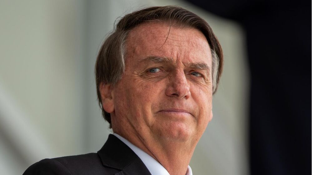 Bolsonaro escolhe o filho para ser candidato à presidência do Brasil em 2026