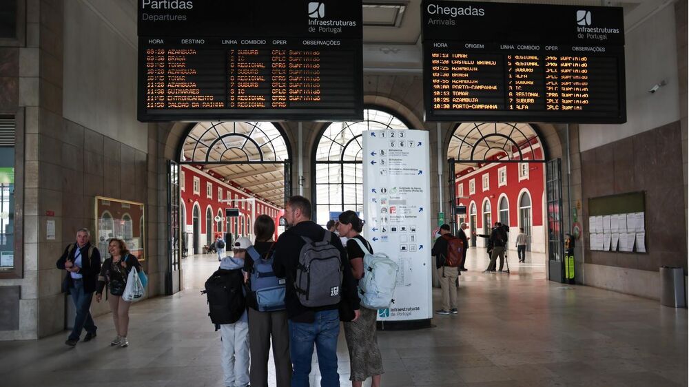 Greve geral: Comboios, Carris e barcos com serviços mínimos, Metro de Lisboa de fora