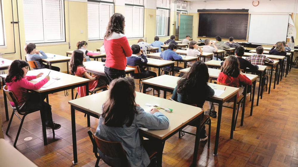 Iniciativa educativa em Oeiras contestada por mensagens sobre género