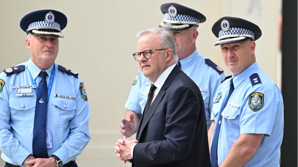 Austrália considera endurecer leis de posse de armas após massacre em Sydney