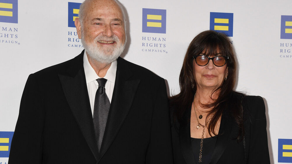 Rob Reiner e a sua mulher fazem uma aparição pública