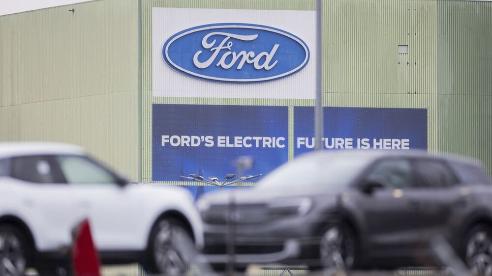 Ford corta empregos em Colónia devido à procura fraca de elétricos na Europa