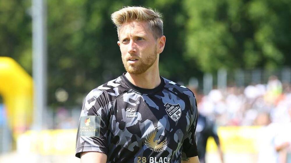 Jogador do FC Teutonia Ottensen em campo