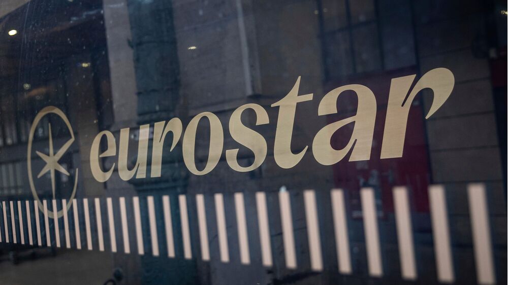 Eurostar, serviço de comboios que liga Inglaterra e França através do Eurotúnel