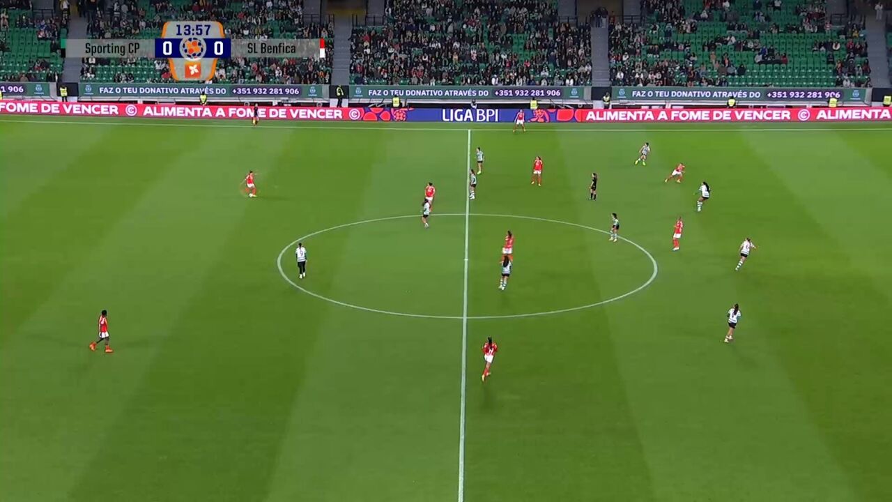 O golo anulado a Anna Gasper