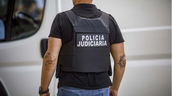 Professor de equitação detido por suspeita de abusos sexuais a duas crianças que treinava em Alenquer