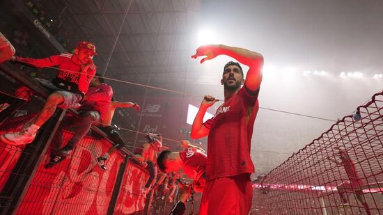 Paulinho marca na final com o Tigres e ajuda Toluca a sagrar-se bicampeão do México