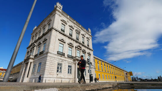 Subsídio de refeição do Estado vai subir 15 cêntimos em janeiro, diz STE