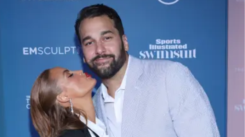 Haley Baylee falou sobre o fim do casamento com Matt Kalil, devido a problemas de intimidade