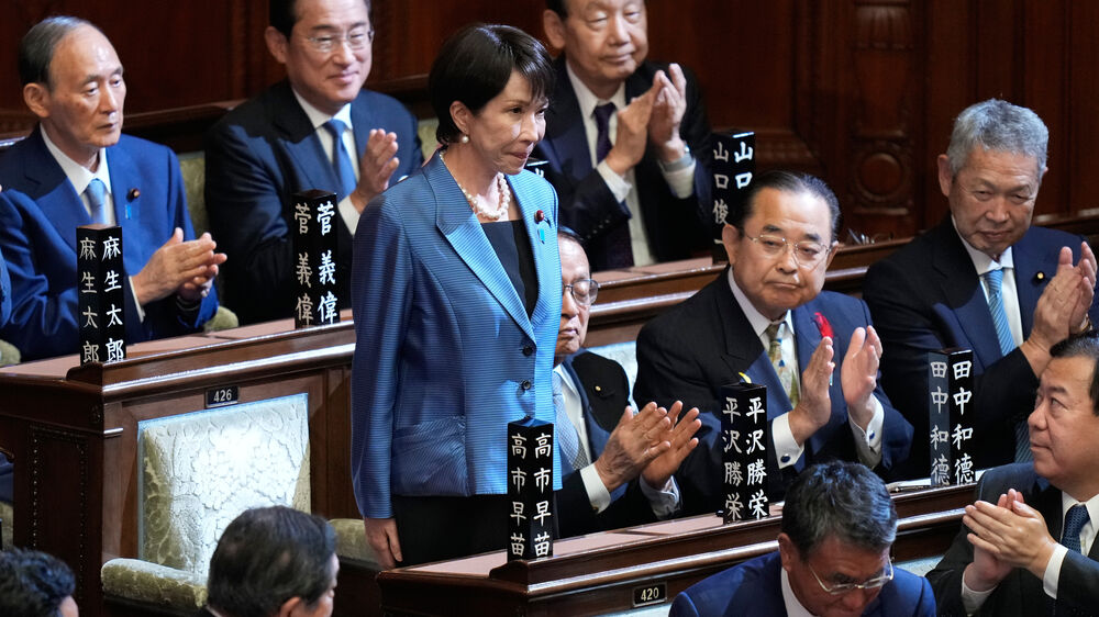 Sanae Takaichi é a primeira mulher a liderar o Governo do Japão