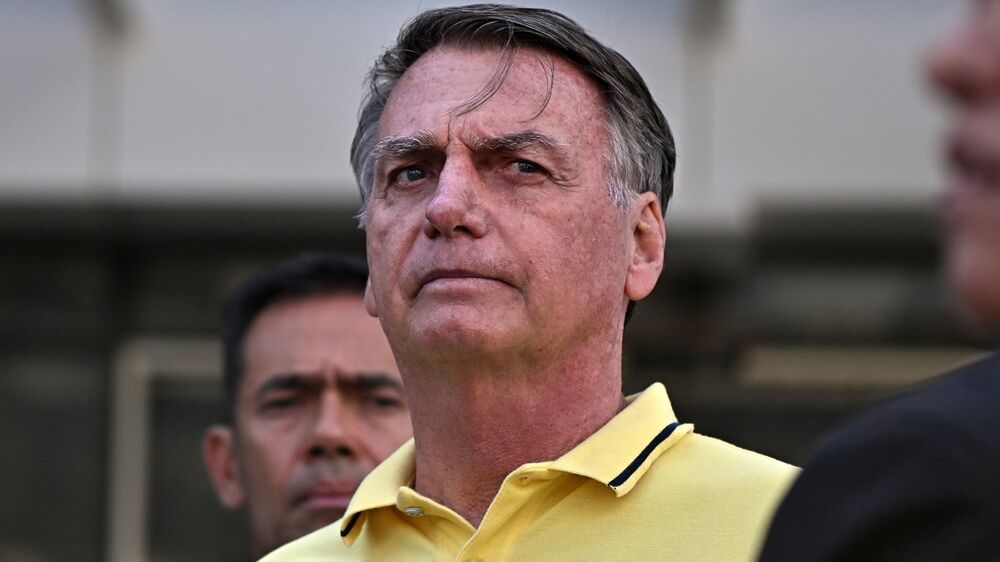 Juiz ordena transferência de Bolsonaro para prisão com condições “mais favoráveis”