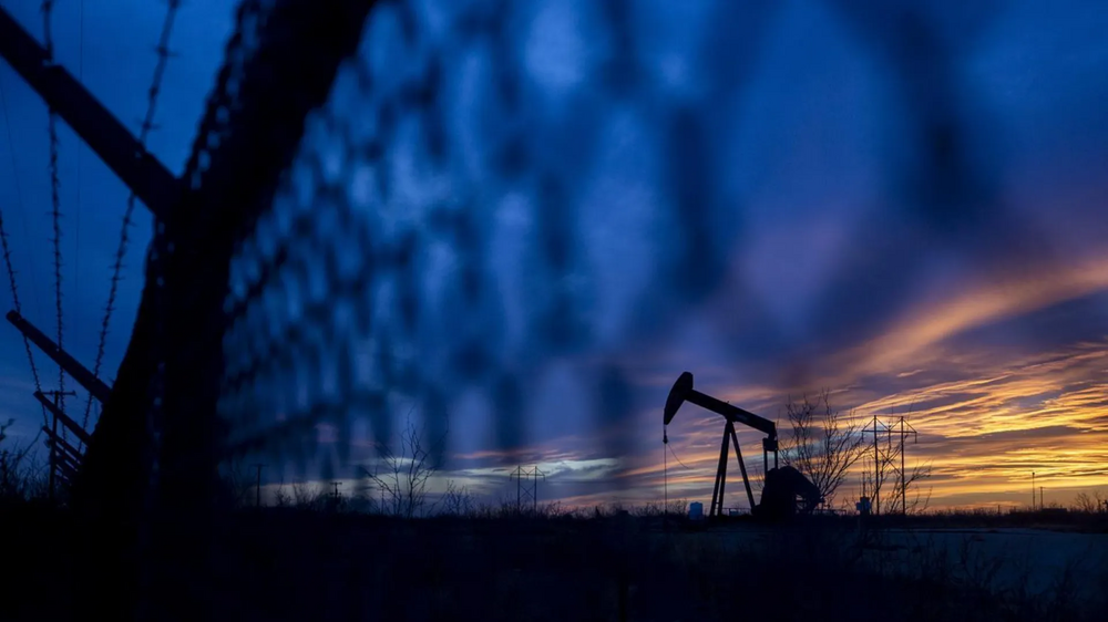 Venezuela recebe 300 milhões de dólares com venda de petróleo após acordo com EUA