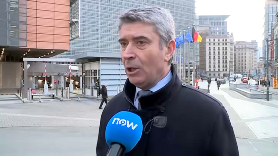 PS defende que Europa deve opor-se às tarifas dos Estados Unidos 