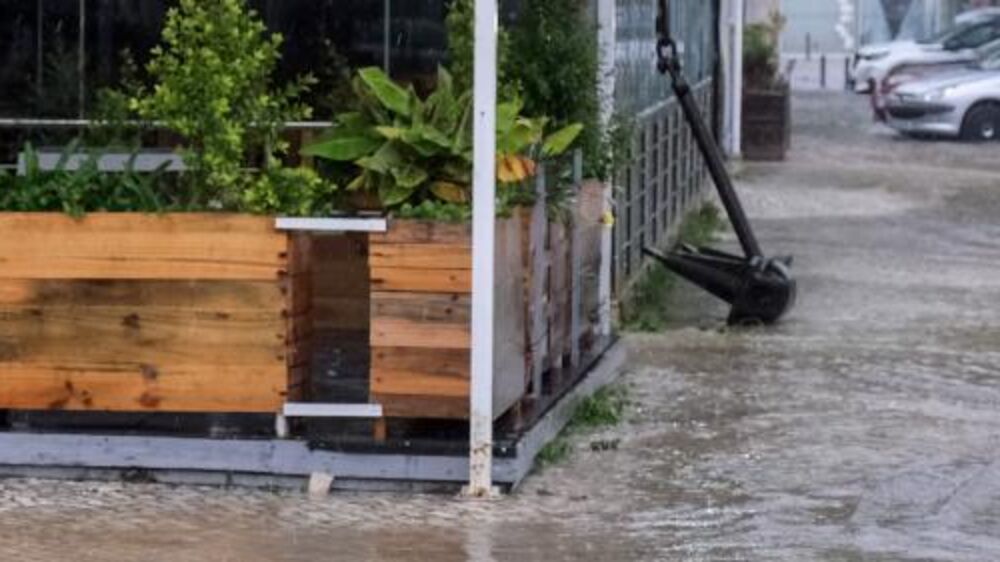 Chuva e vento forte 