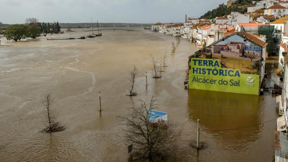 Câmara de Alcácer do Sal adia para dia 15 eleições presidenciais devido ao mau tempo