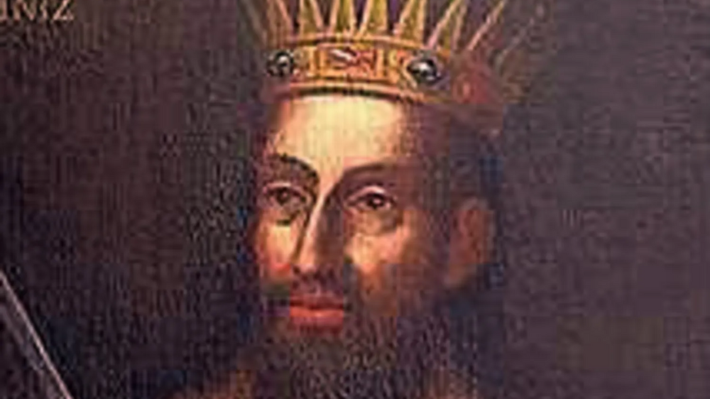 Espólio do túmulo de D. Dinis classificado tesouro nacional